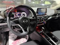 نیسان سێنترا